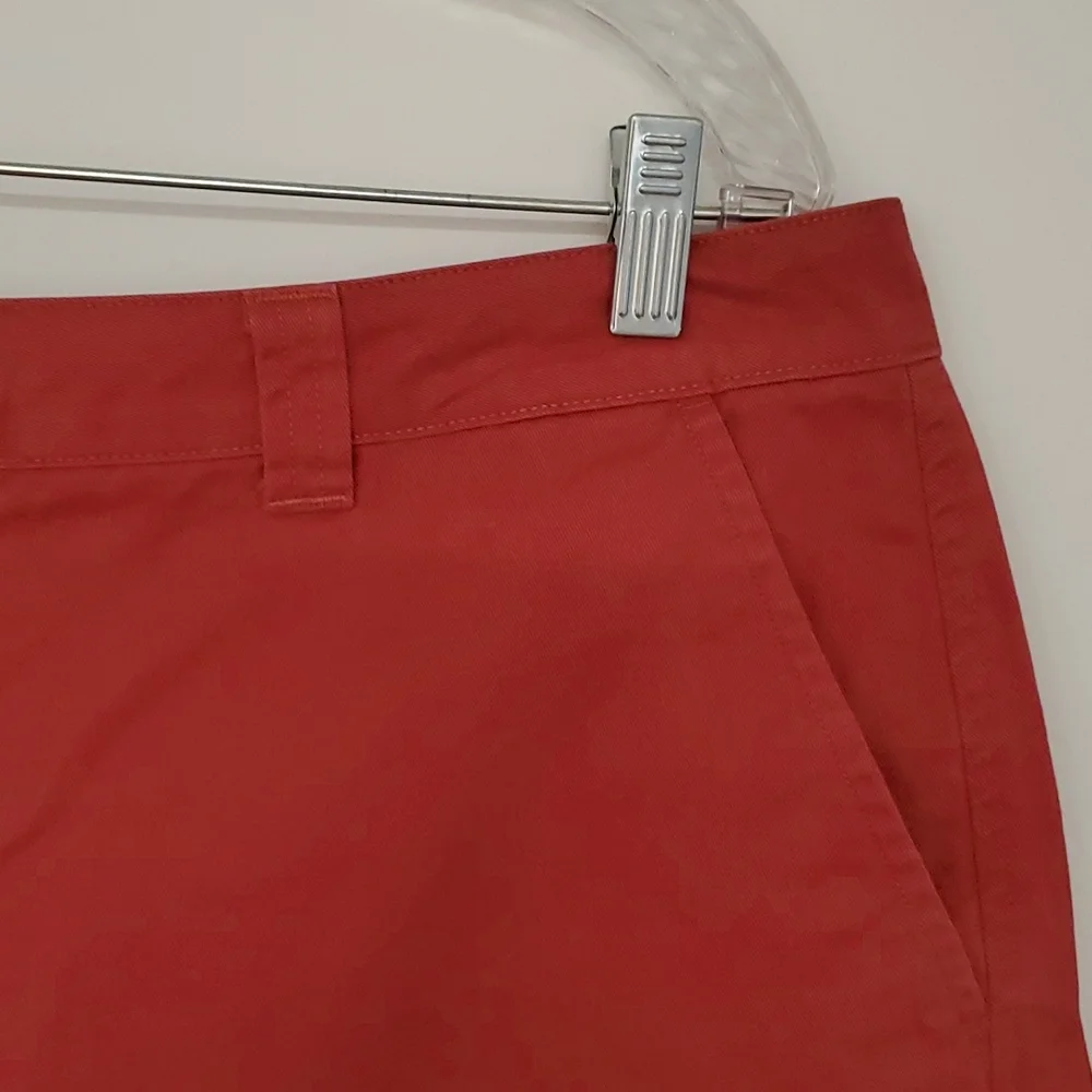 CHEROKEE High waisted red shorts•l Target size 16 HTF comfortable hiking travel